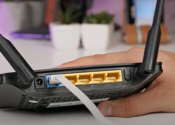 Wi-Fi роутер, скріншот: Youtube