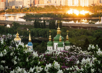 Церковь, фото: redhead_dophamine