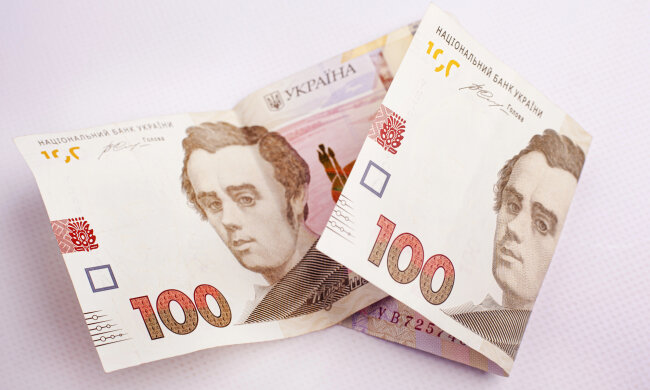 Нова банкнота 100 гривень з патріотичним гаслом