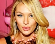 Ангел Victoria's Secret знялась для модного глянцю разом із сином