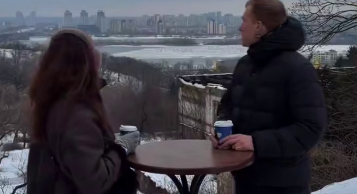 Украинцы, зима, кофе, кадр из видео