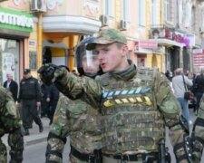 Копи збилися з ніг: у Києві загадково зник школяр, жодних зачіпок