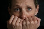 Мати влаштувала для дівчинки пекло: життя без води та електрики
