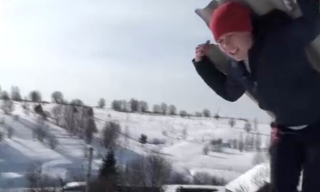 Любов Васильєва, кадр з відео