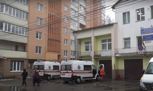 лікарня, скріншот з відео