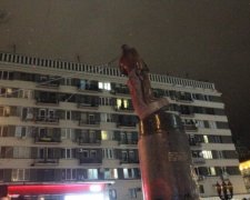 Чиновники превратили деккомуннизацию в бизнесс