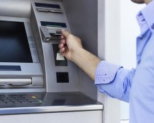 Хакери взялися за українські банкомати