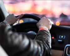 Власники євроблях потрапили під приціл шахраїв: як захиститися
