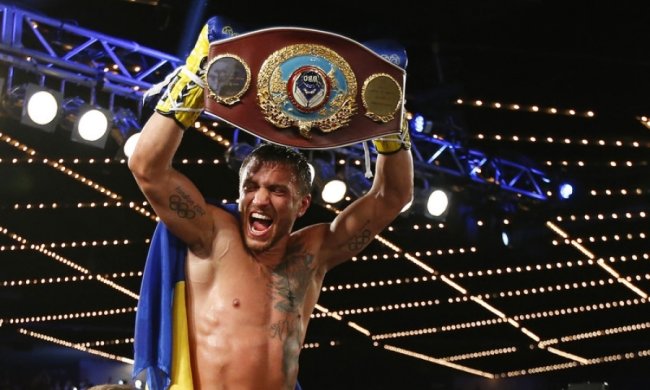 Видео лучших моментов боев Ломаченко