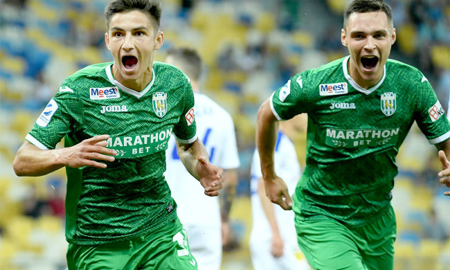 УПЛ: Маріуполь і Карпати влаштували бійню на поле