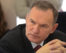 Олігархи вкрали в українців всі перемоги Майданів