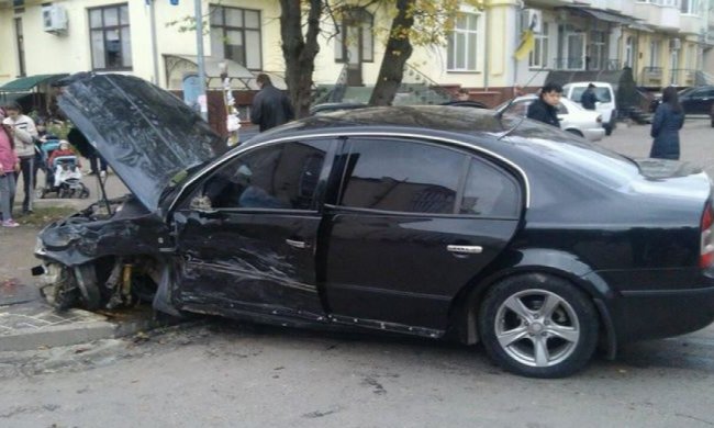 Пьяный военный сбил двух женщин в Ивано-Франковск (видео)