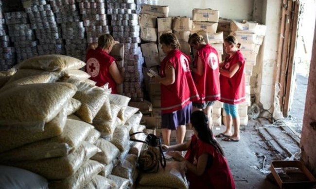 Transparency International вимагає розслідувати корупцію у Червоному Хресті