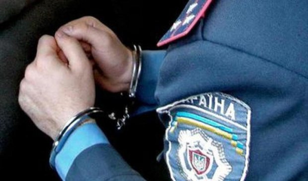 Винницкий экс-милиционер получил три года тюрьмы за тысячу гривен взятки