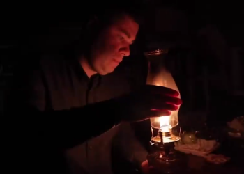 Відключення світла. Фото: скрін youtube