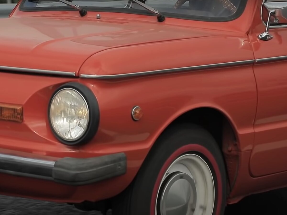 BMW скрестили с ЗАЗ-968, создав яркий кабриолет