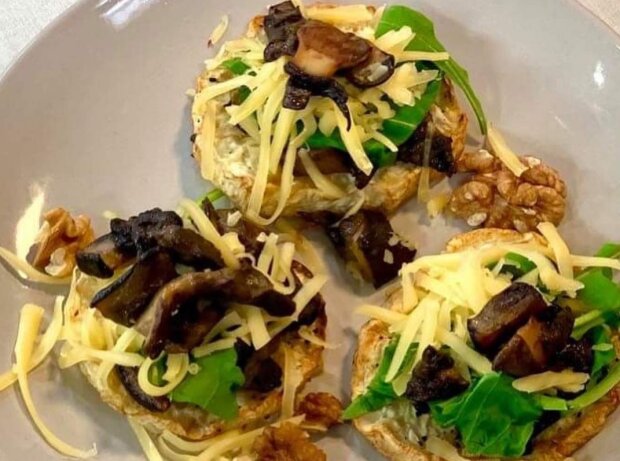 Рецепт запеченного сельдерея с грибами и сыром: потрясающие ощущения во рту