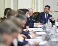 Гройсман на вихід: як у БПП готують план усунення прем'єра