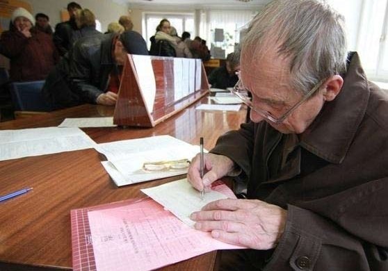 Украинцы получили "двойные субсидии": правительство Гройсмана принесло плохие новости на отопительный сезон