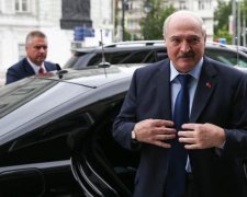 Лукашенко приєднався до лав фанатів Tesla: відео