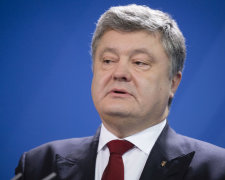 Порошенко назначил украинцам еще один выходной