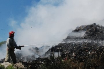 На звалищі під Львовом "згорів" рейтинг Садового