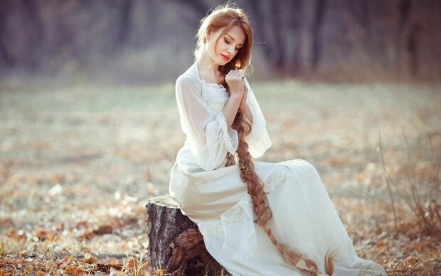 Девушка с длинной косой, фото free wallpapers.ru