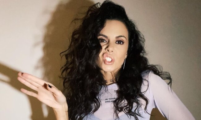 Настя Каменских, фото - https://www.instagram.com/kamenskux/