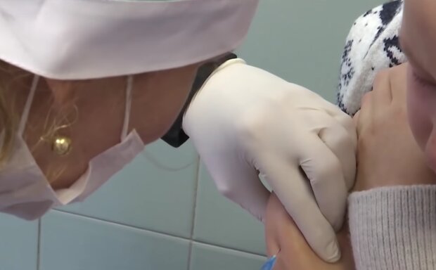 Вакцинация, кадр из видео
