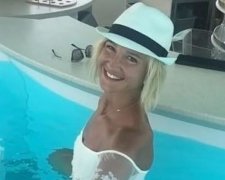 Ольга Бузова показала фигуру со всех ракурсов