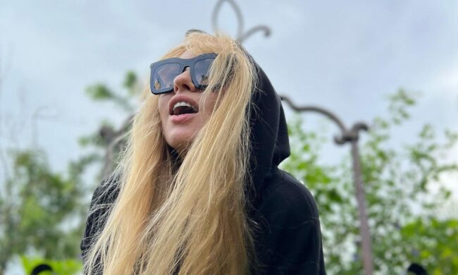Оля Полякова, instagram.com/polyakovamusic
