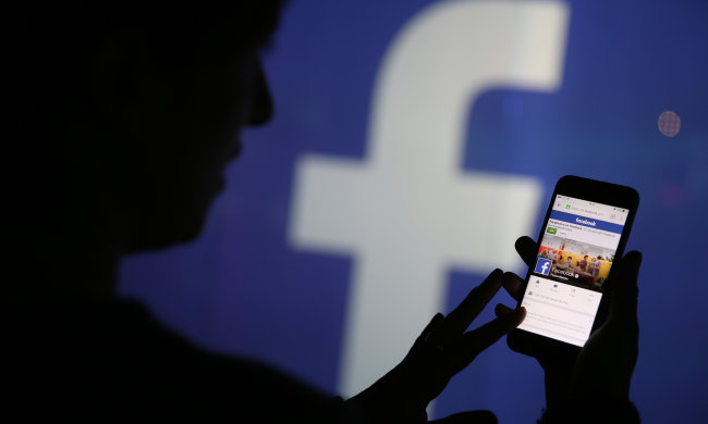 Данные миллионов пользователей Facebook и Twitter под угрозой: назревает новый скандал