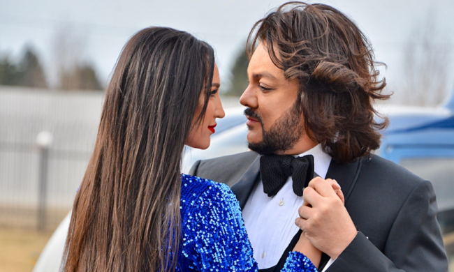 "Мої діти зникли, а у Пугачової з'явилися": фанатка Кіркорова чекає від нього трійню