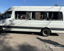 Последствия атаки российского беспилотника на рейсовый автобус, трасса Никополь-Днепр перекрыта