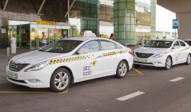 Таксі Бориспільського аеропорту віддадуть новій поліції