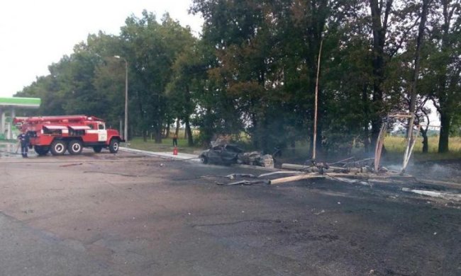 Вибух газу на АЗС: є жертви