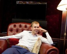 Крах империи Курченко: зачем одиозный олигарх разгоняет подчиненных