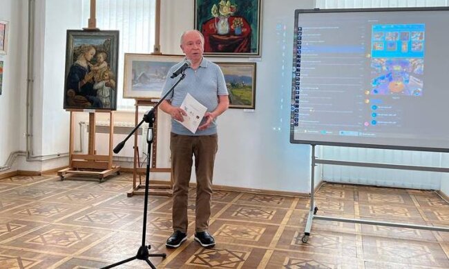 Станислав Довгий