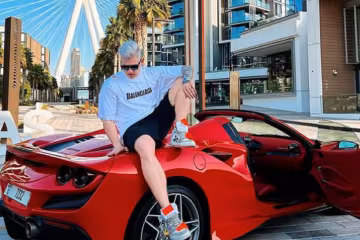 Украинский IT-шник разбил элитный Ferrari за миллион долларов в Дубае: "Бачок потік?"