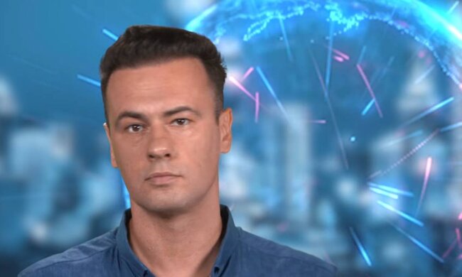 Максим Яли