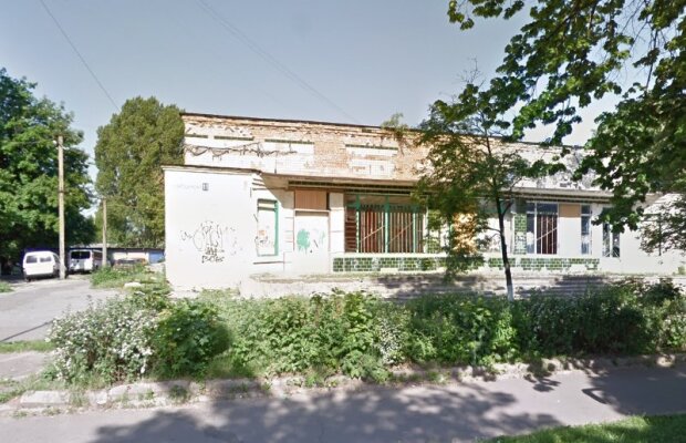 На Київщині спустять 5 млн доларів на реконструкцію покинутої будівлі: коли дітям не вистачає укриттів та шкіл збудують ЦНАП