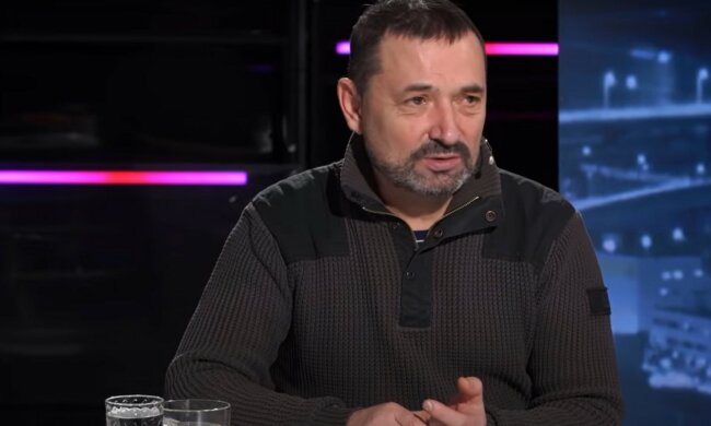 Головною помилкою Порошенка був його поспішний від'їзд з країни, - Сергій Гайдай