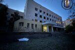 В Киеве люди погибли прямо на улице из-за закрытого укрытия: "Пока стучали, как раз прилетело"