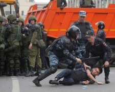 День захисника закінчився масовим затриманням кримських татар