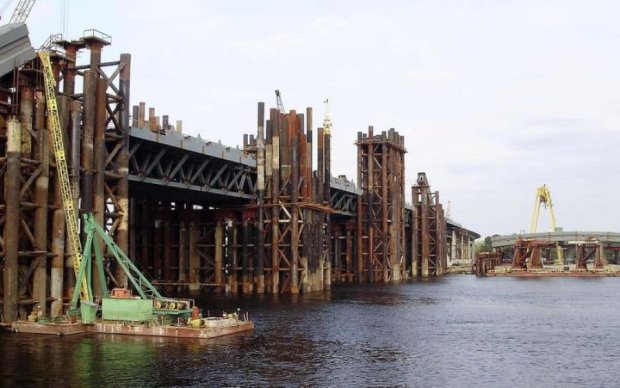 Міст на Троєщину: киянам назвали чіткі терміни