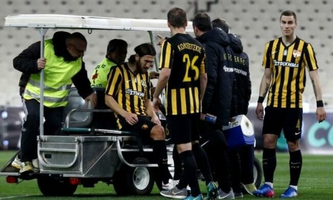 Украинский защитник сломал руку в матче Кубка Греции