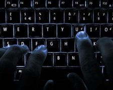 "Украинские кибервойска" лишили терорристов 13 миллионов гривен