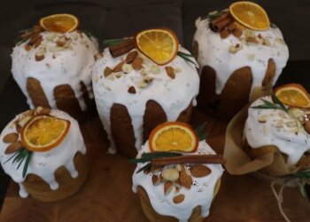 Пасхальные куличи, фото Знай.ua