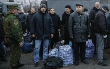 Звільнених з полону бійців лікуватимуть за зачиненими дверима