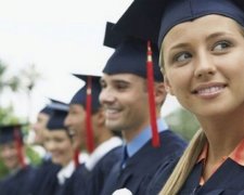 Виші не будуть більше працевлаштовувати студентів